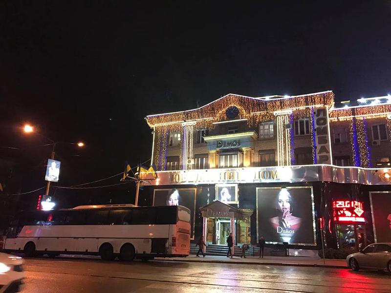 В Запорожье провели обыски в ювелирном магазине (ФОТО)
