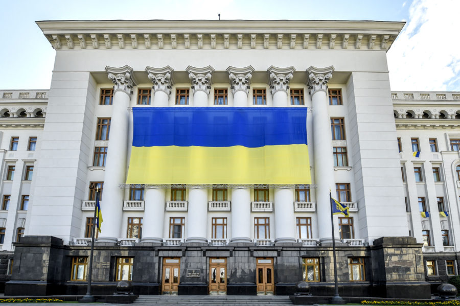 Президент наградил орденом ректора запорожского университета