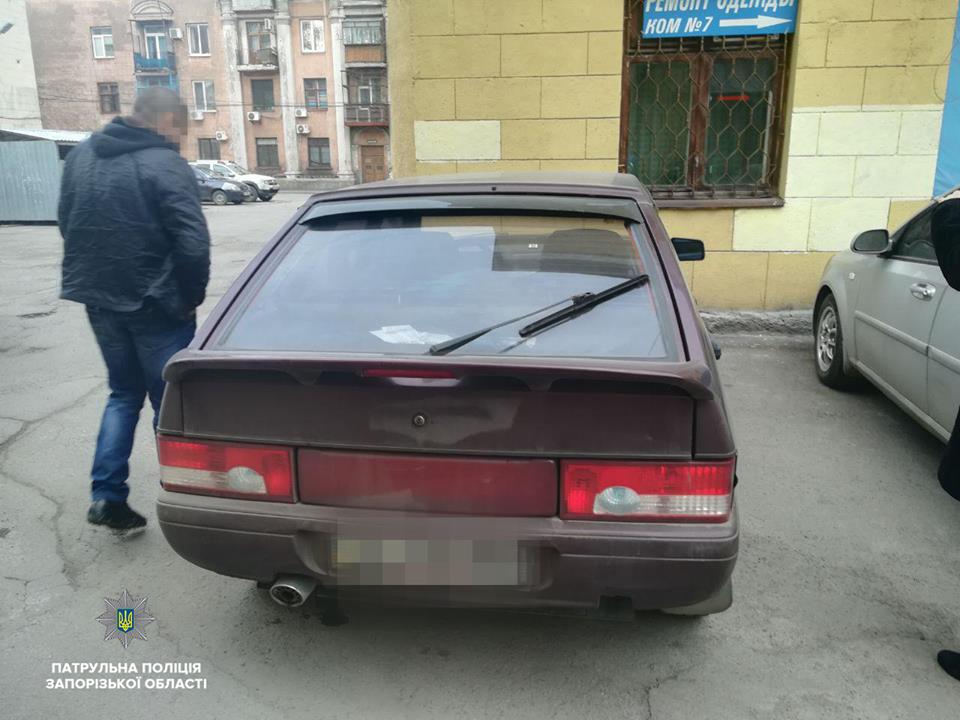 В Запорожье у мужчины изъяли машину из-за невыплаты алиментов (ФОТО)