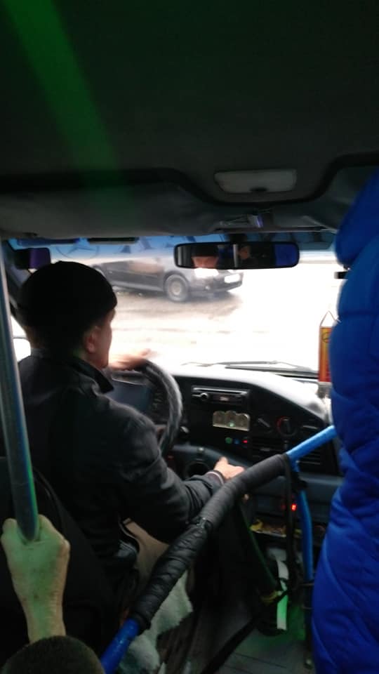 В Запорожье водитель маршрутки напал на ребенка с инвалидностью (ФОТО)
