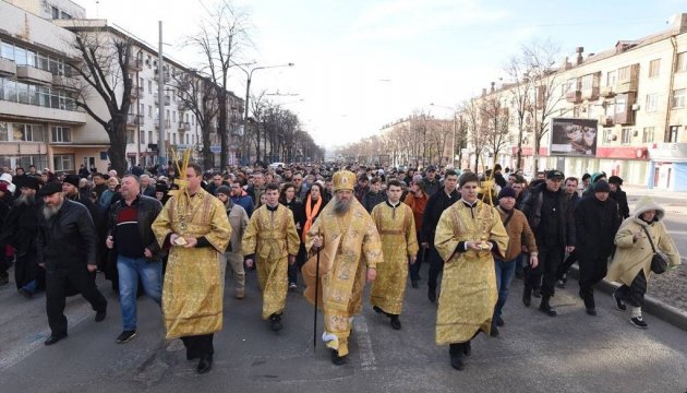 Крестный ход в Запорожье: проспект перекрывать не будут