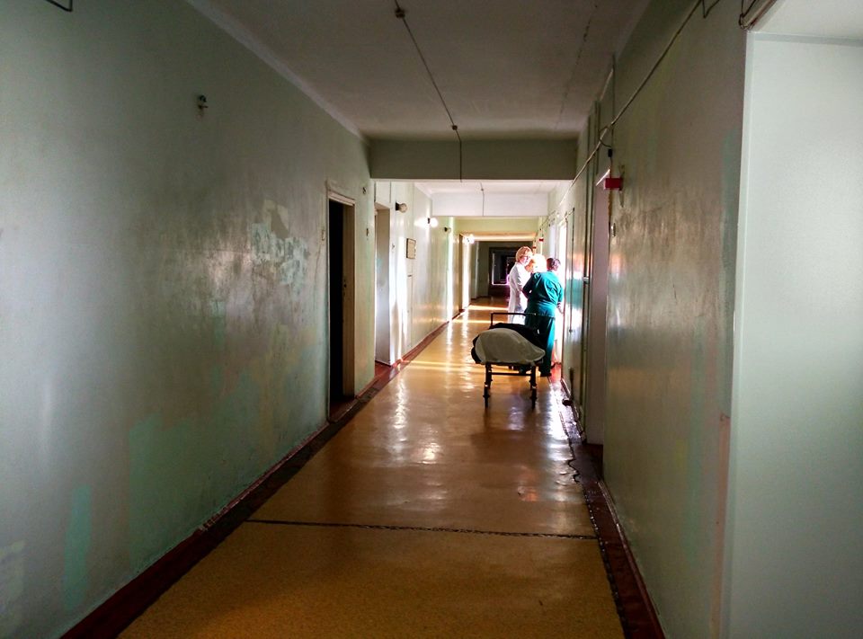 В запорожской больнице хотят ликвидировать два отделения: появились подробности
