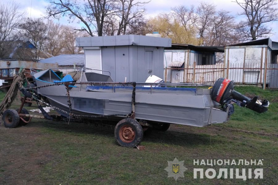 На берегу Азовского моря пограничники задержали серьезных нарушителей (ФОТО)