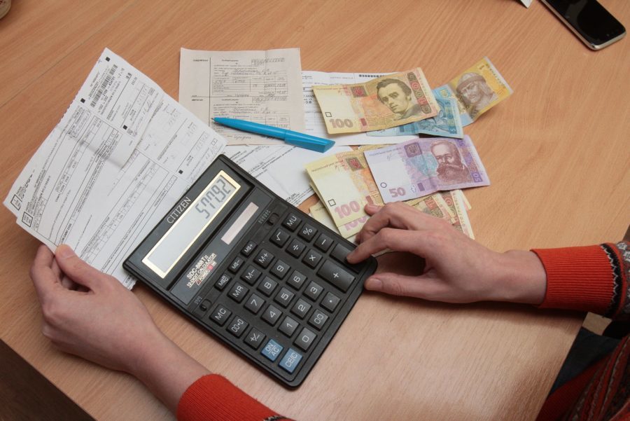 Пеня за долги и улучшение качества услуг: запорожцам рассказали, как они будут платить за коммуналку
