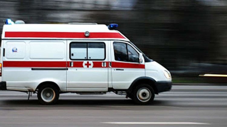 В Запорожье с обрыва упал человек