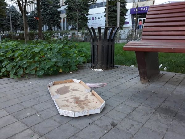 Обновленный проспект Маяковского приходит в убыток: запорожцы своими руками усугубляют проблемы (ФОТО)