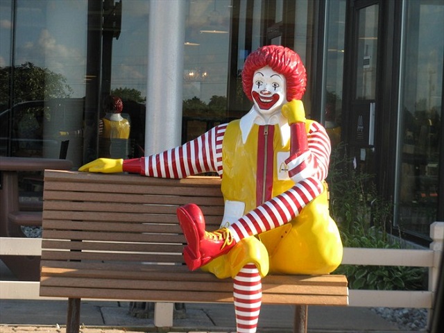 В Запорожье открыли обновленный ресторан McDonalds (ФОТО)