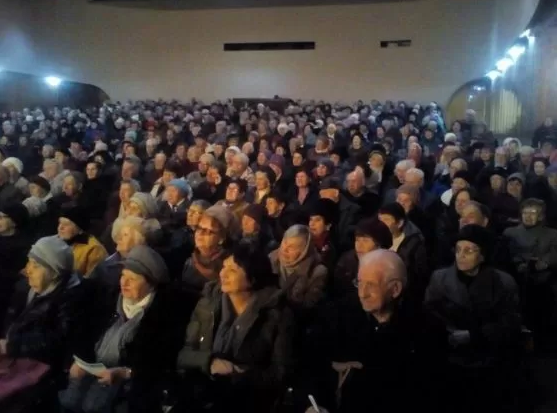 Компания “Хлібодар” передала детским больницам Запорожья новогодние подарки (ФОТО)