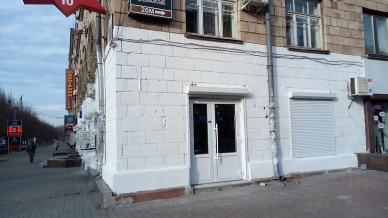 Горе-арендаторы из Запорожья, побелившие архитектурную памятку, получили штрафные санкции (ФОТО)
