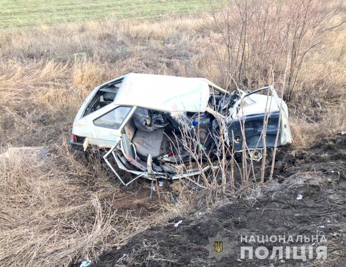 Двое людей погибли: в Запорожской области произошло трагическое ДТП с фурой (ФОТО)