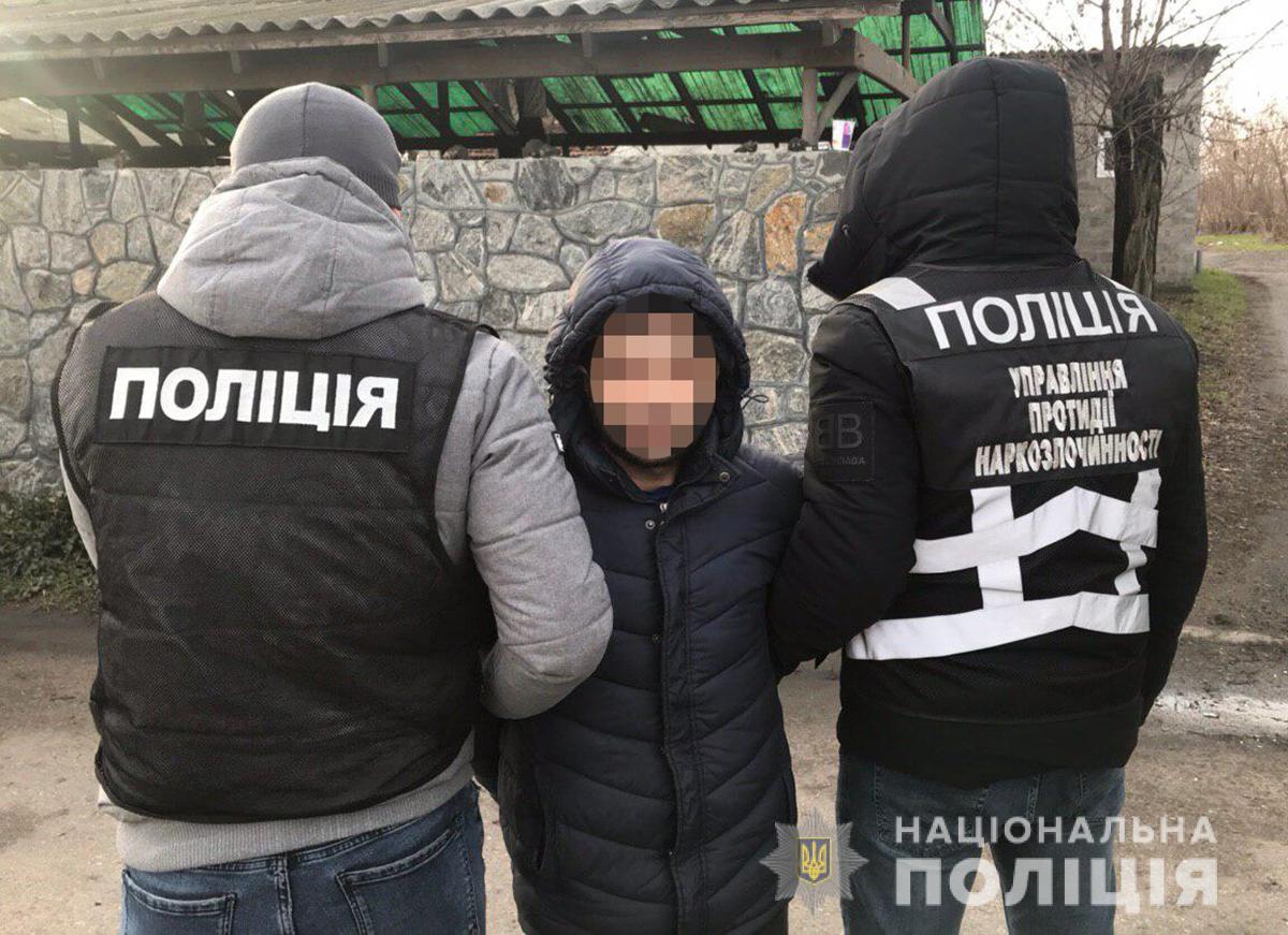 В Запорожской области задержали опытного "метадонщика" (ФОТО)