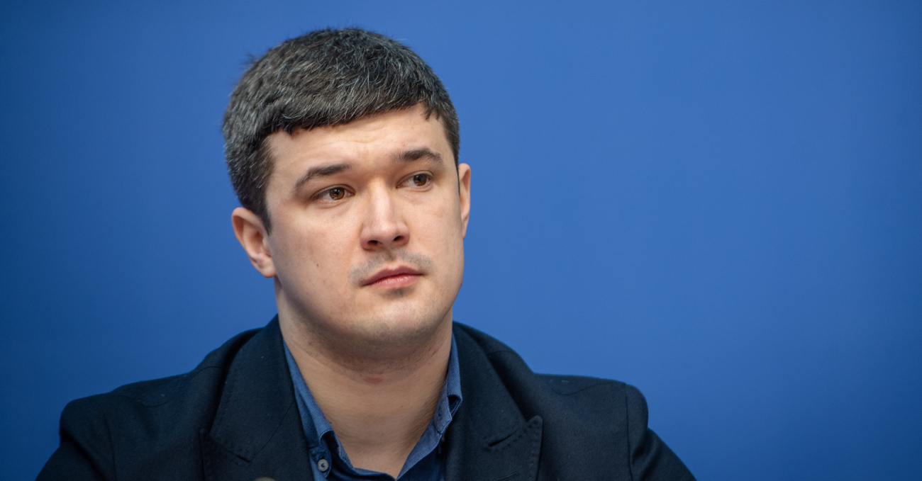 Темные очки и кожаная куртка: в сети показали, как выглядел вице-премьер Украины Михаил Фёдоров 10 лет назад(ФОТО)