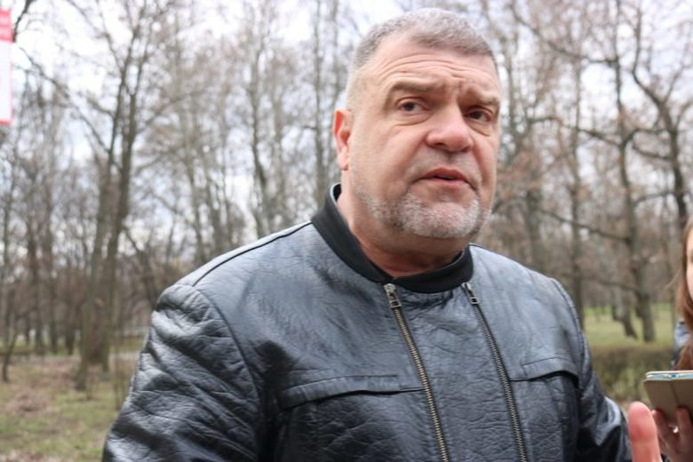 Запорожцы собирают голоса под петицией об увольнении директора "Дубовой рощи" (ФОТО)