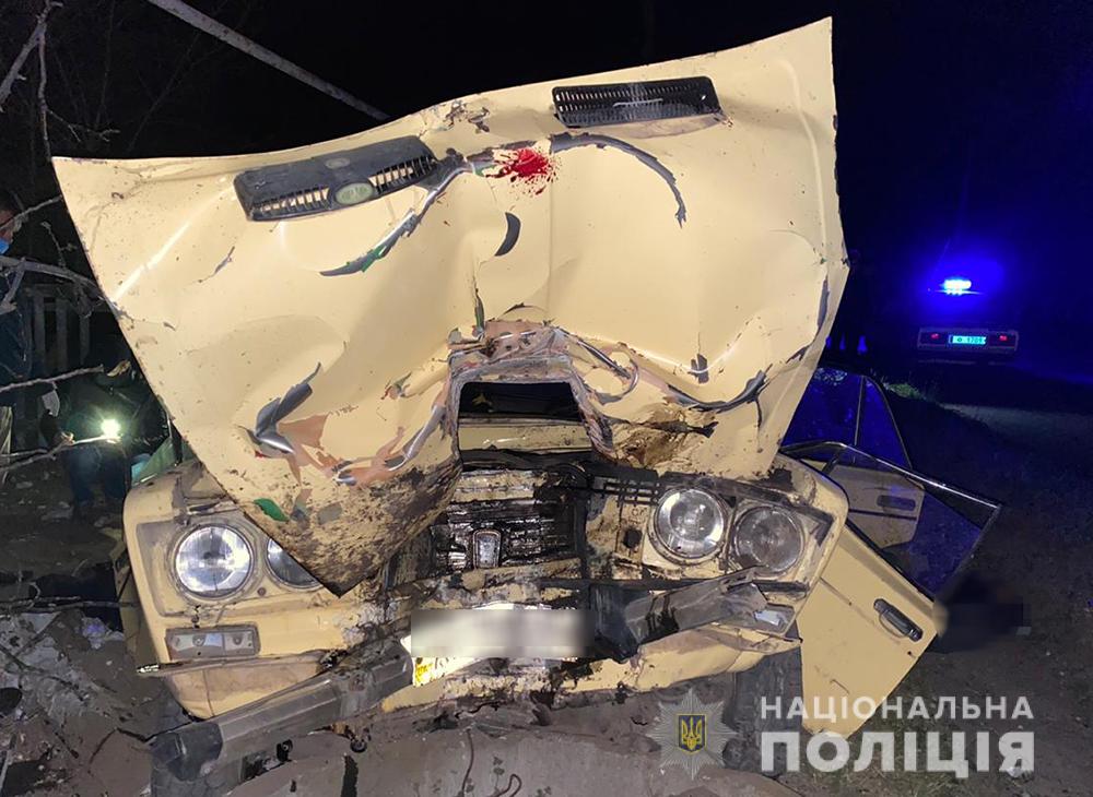 В Запорожской области в результате ДТП погибли трое мужчин (ФОТО)