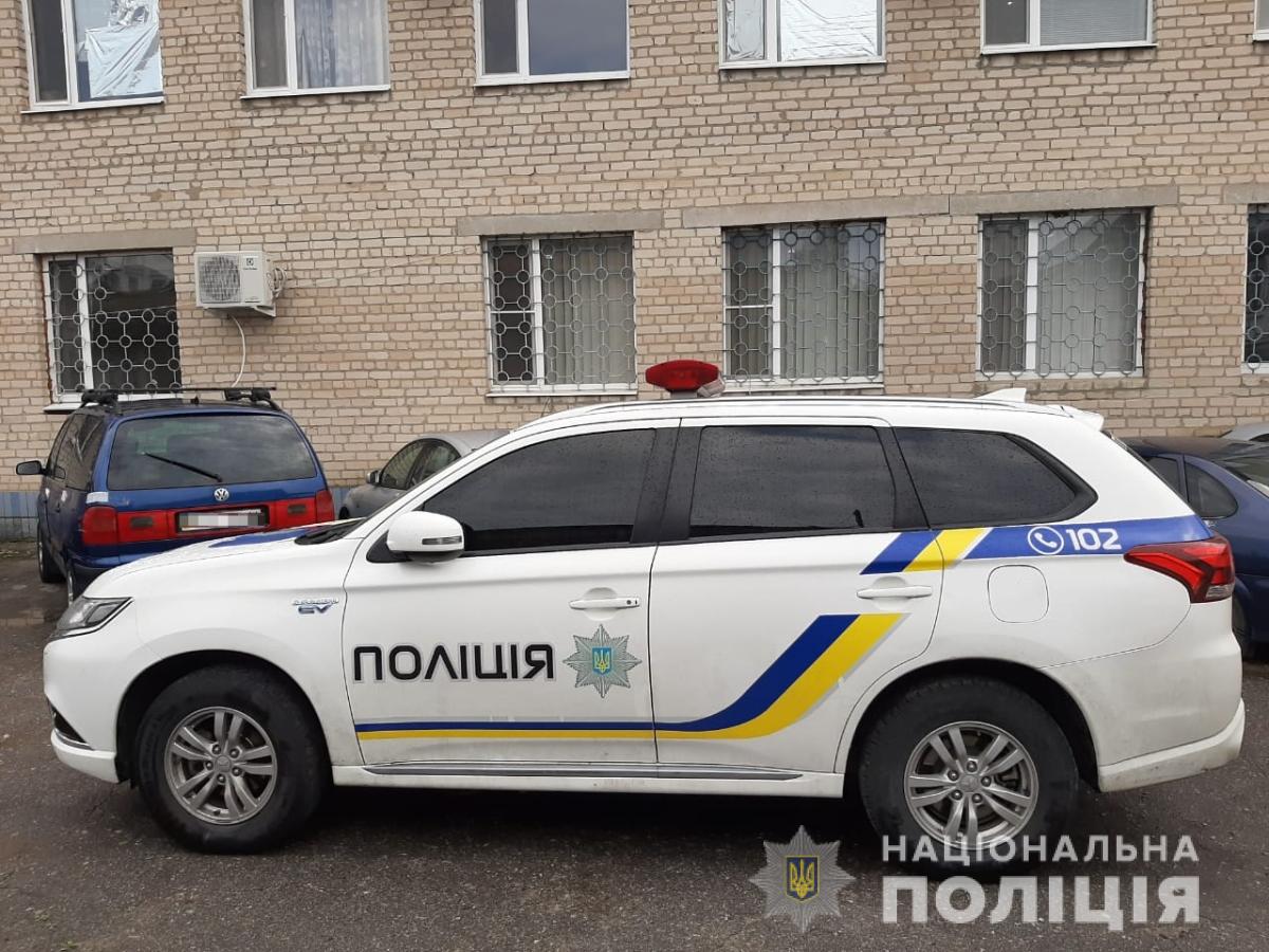 В Запорожской области у полицейских угнали автомобиль (ФОТО)