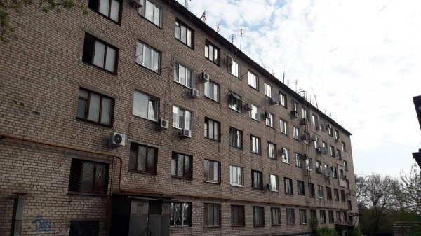 Появились фото со второго зараженного Covid-19 общежития в Запорожье
