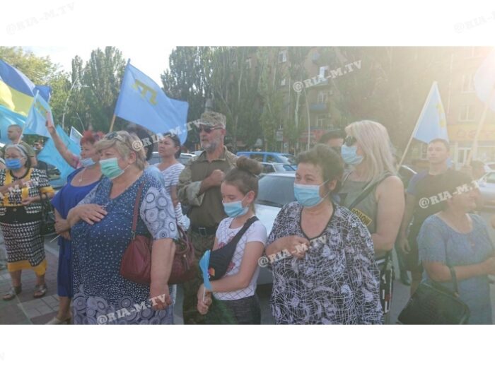 В Запорожской области заметили колонну автомобилей с флагами (ВИДЕО-ФОТО) 5 В Запорожской области заметили колонну автомобилей с флагами (ВИДЕО-ФОТО)