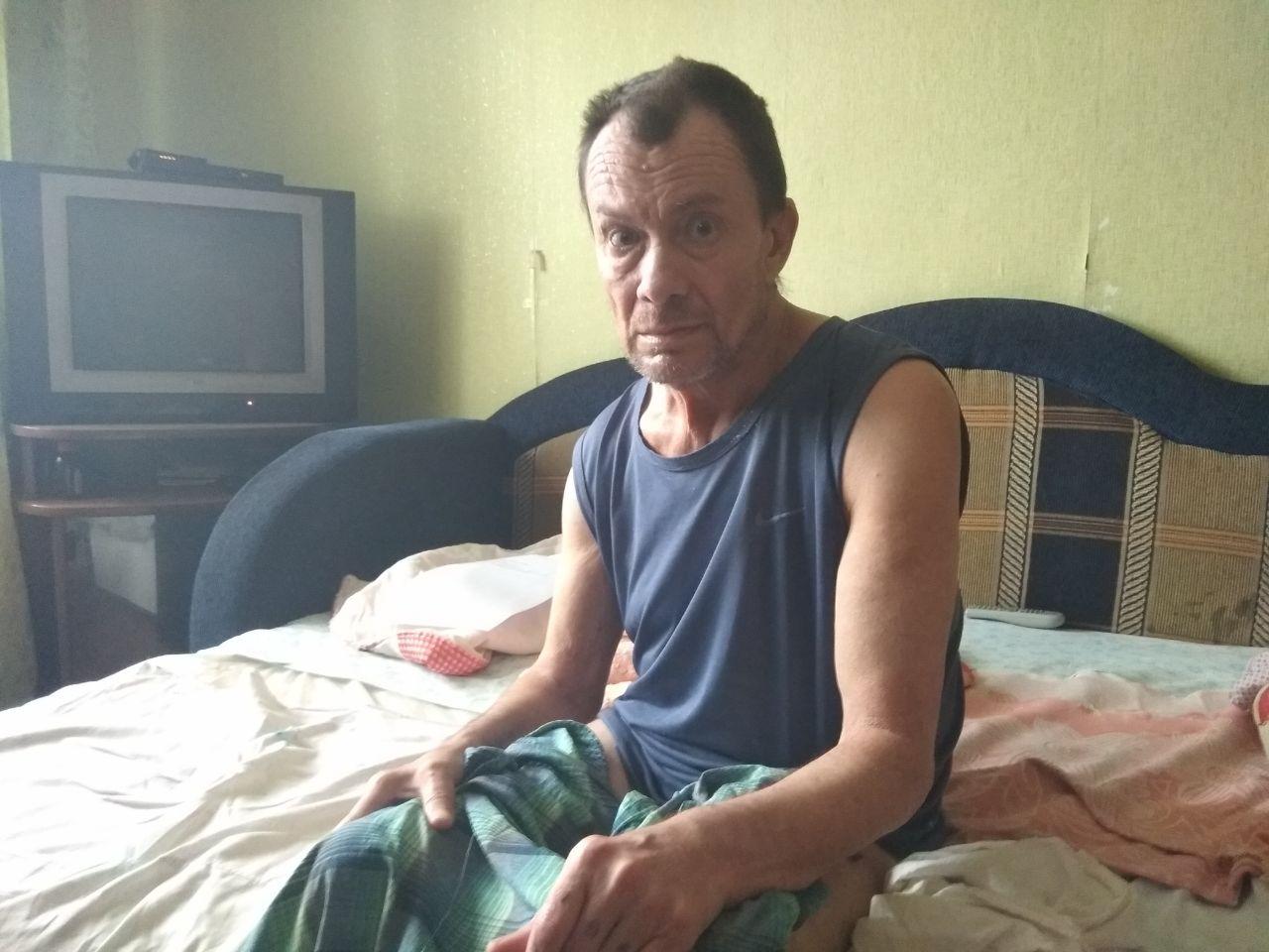 Перенес три инсульта и остался без детей: в Запорожье инвалид разыскивает родственников (ФОТО)