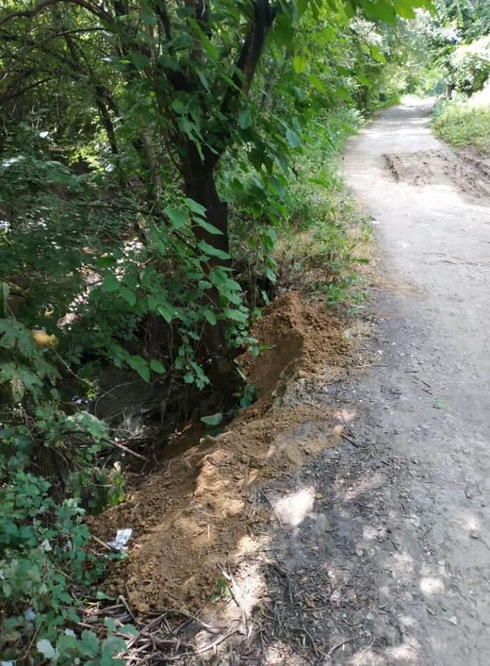 В Запорожье произошло экологическое ЧП на реке: появились подробности (ВИДЕО-ФОТО)