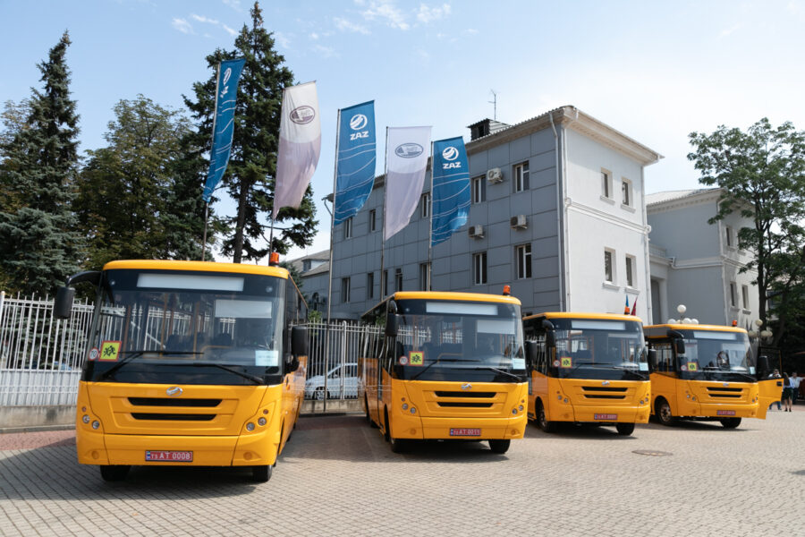 АвтоЗАЗ представил серию новой модели транспорта (ФОТО) 3 АвтоЗАЗ представил серию новой модели транспорта (ФОТО)