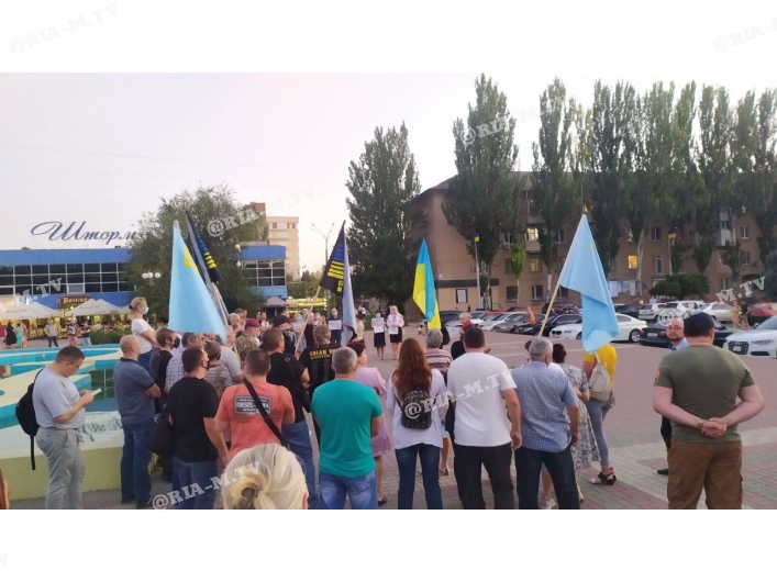 В Запорожье горожане провели акцию за импичмент Президента: как это было (ВИДЕО-ФОТО)