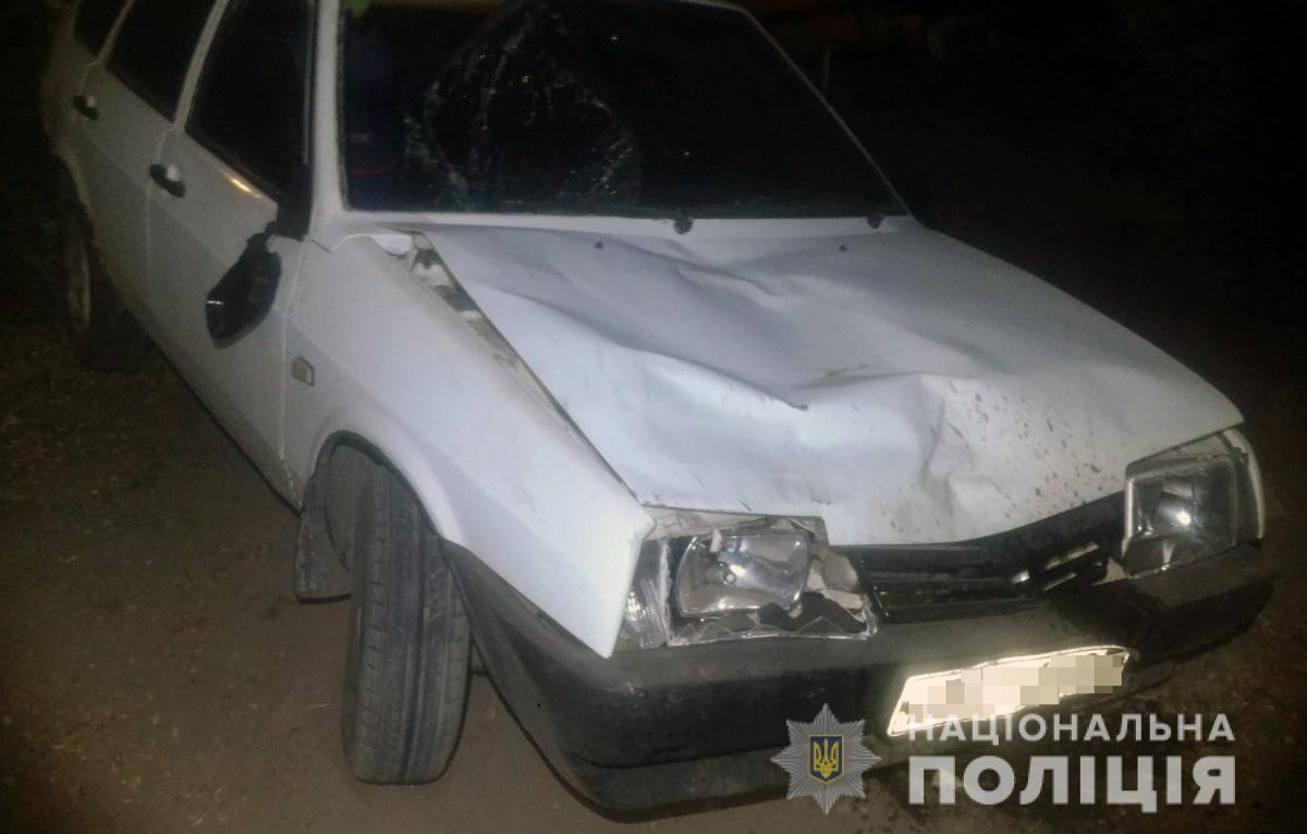 Под Запорожьем пьяный водитель сбил трех человек на обочине: есть погибшие