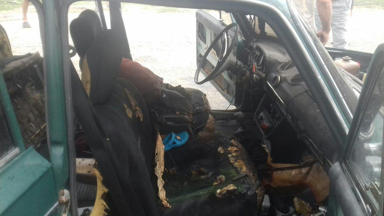 Под Запорожьем загорелась легковушка с маленьким ребенком внутри: появились подробности и ВИДЕО