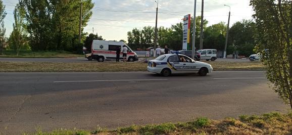 В Бердянске иномарка сбила велосипедиста: мужчина в тяжелом состоянии (ФОТО)