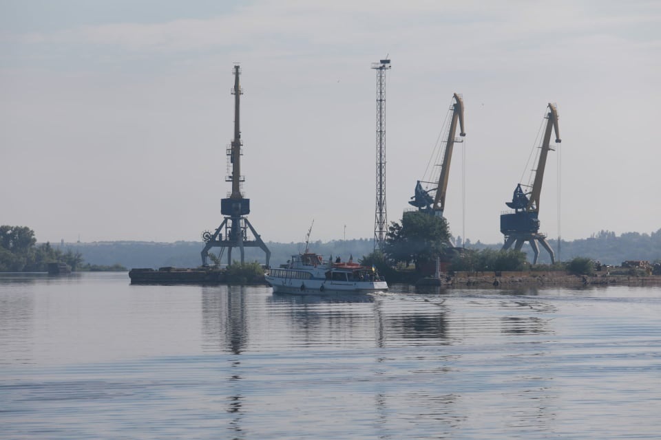 В Запорожье для горожан организовали дополнительные маршруты (ФОТО) 8 В Запорожье для горожан организовали дополнительные маршруты (ФОТО)