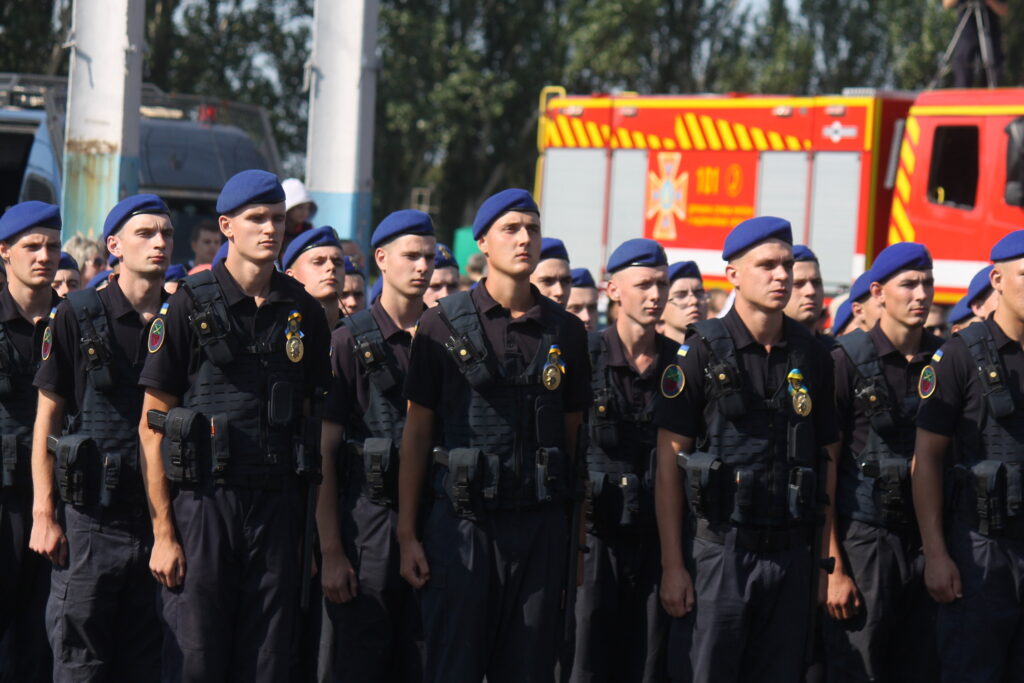 В Запорожье состоялось торжественное шествие военных и силовиков (ФОТО) 8 В Запорожье состоялось торжественное шествие военных и силовиков (ФОТО)