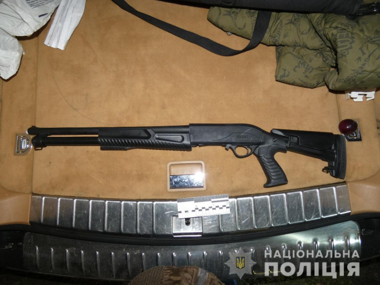 Праздновали в ресторане: в Мелитополе мужчина расстрелял родственника из ружья (ФОТО)