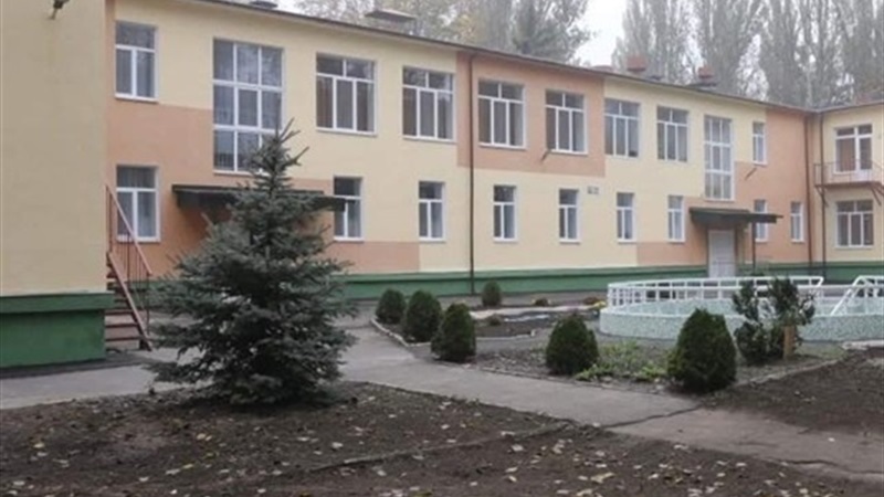 Стало известно, как в дальнейшем будут работать запорожские школы и детсады