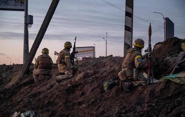 Загарбник перейшов від нападу до оборони - Генштаб
