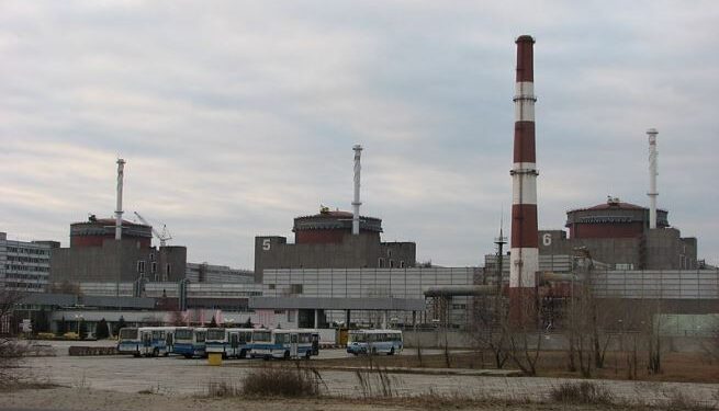 Російські загарбники просили пропустити їх до Запорізької АЕС, щоб сфотографуватися «для звітності»