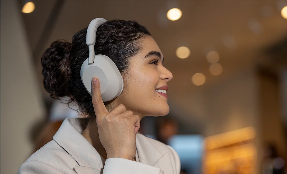 Обзор флагманских наушников Sony WH-1000XM5