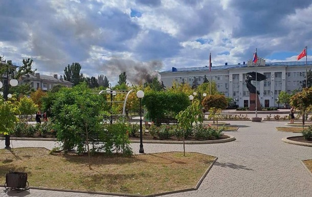 У Бердянську підірвали авто "коменданта" міста – ЗМІ