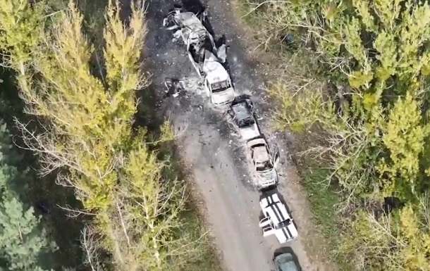 З'явилося відео розгромленої колони під Лиманом
