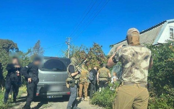 У двох областях викрили "навідниць" ворога