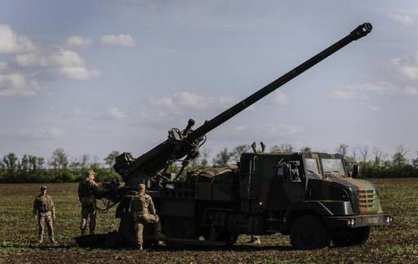 Франція планує поставити Україні додаткові гаубиці Caesar