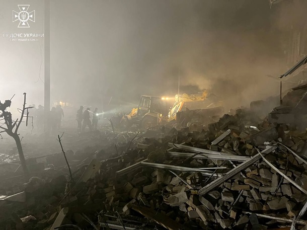 Удар по Запоріжжю: одна жертва та п'ятеро поранених 3 Удар по Запоріжжю: одна жертва та п'ятеро поранених