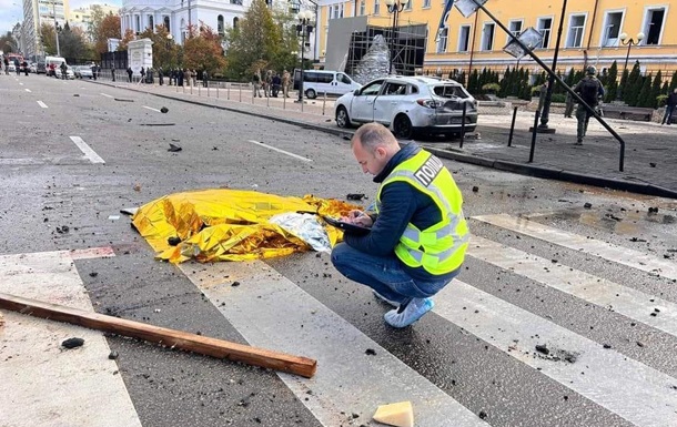 РФ випустила по Україні вже 75 ракет - Залужний
