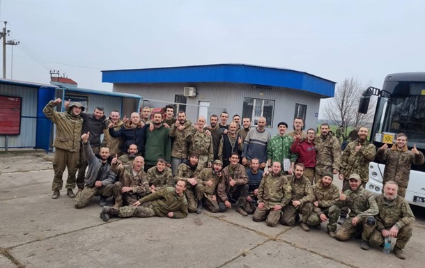 З полону звільнено 45 бійців ЗСУ