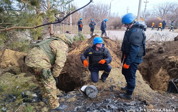 У Запоріжжі знешкодили дрон-камікадзе, що впав у житловому кварталі