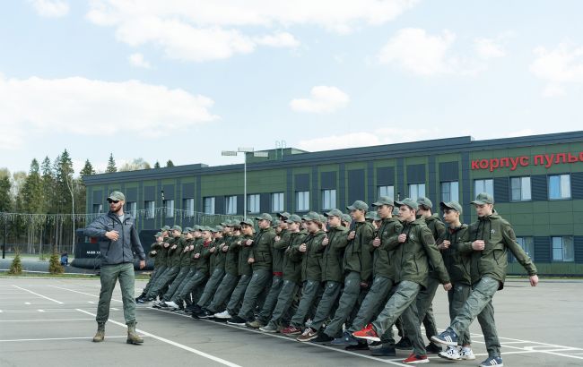 РФ проводить мілітаризацію українських дітей, які в окупації, - ЦНС