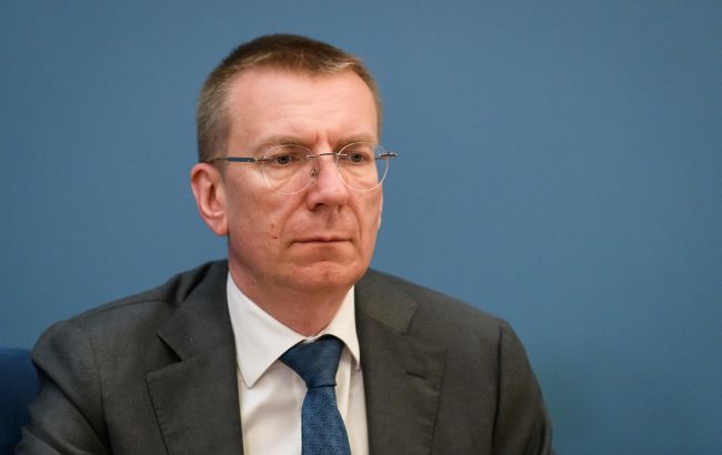 Президент Латвії назвав дві умови для відправки миротворців в Україну