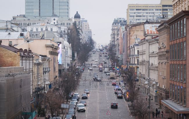 В Україні завтра на дорогах очікується ожеледиця