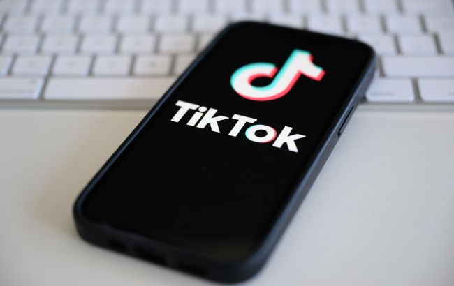Трамп заявив, що продовжить термін продажу TikTok, якщо угоди не буде досягнуто вчасно