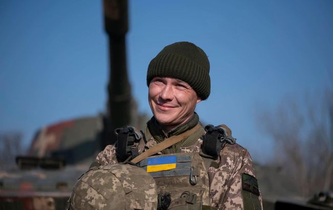 Ворог тисне на Торецькому та Курському напрямках: Генштаб показав карти бойових дій