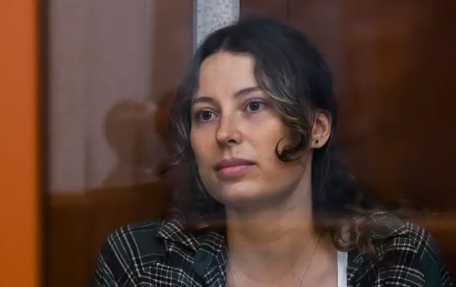 "Донат" вартістю 12 років: історія Ксенії Кареліної, яку звільнили з російської вʼязниці