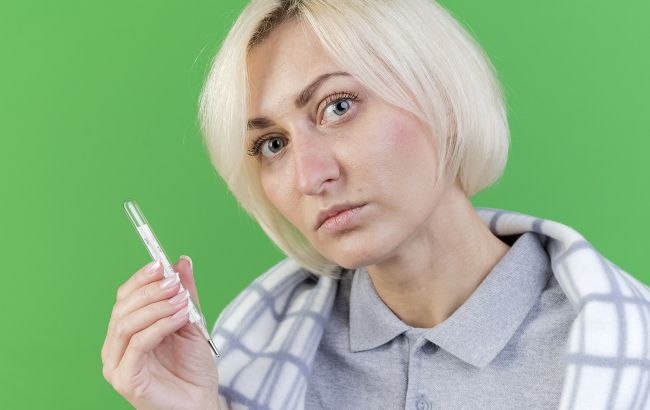 Чи можна виходити гуляти з температурою? Відповідь лікарів здивує багатьох